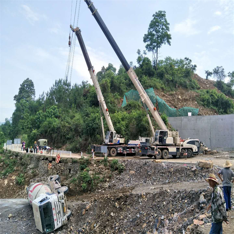 红河红河24小时应急道路救援吊装吊装现场实拍